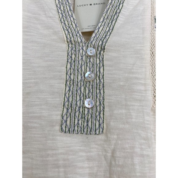Lucky Brand NWT Mixed Media Embroidered Short Sleeve V Neck Boho Top Nat XS New - Picture 5 of 10